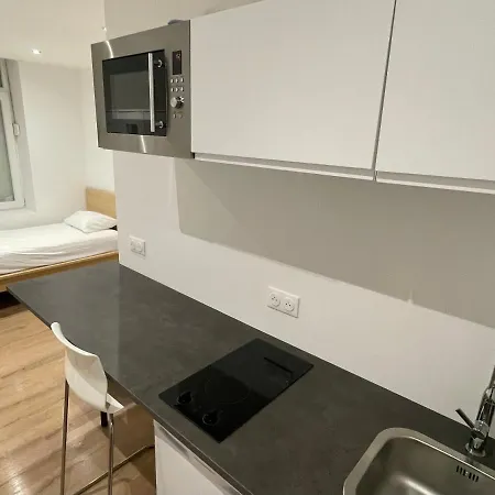 Studio Meuble Longwy-haut Centre דירה לונווי